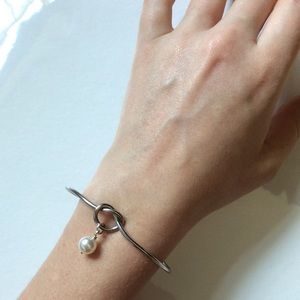 LAST CALL Bracelet pearl knot wedding bridesmaid